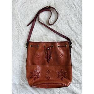 Patricia Nash Brindisi Distressed Leather Drawstring Tote Bag Red